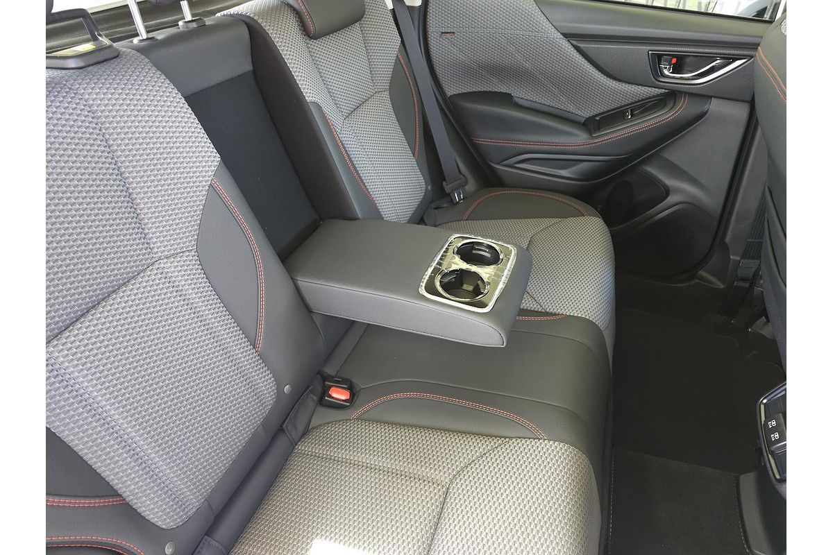 2024 Subaru Forester 2.5i Sport S5