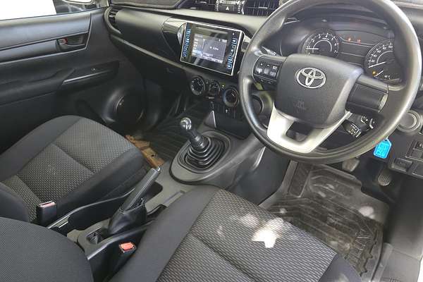 2017 Toyota Hilux Workmate TGN121R Rear Wheel Drive