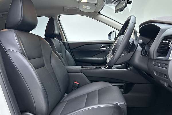 2023 Nissan X-TRAIL ST-L T33