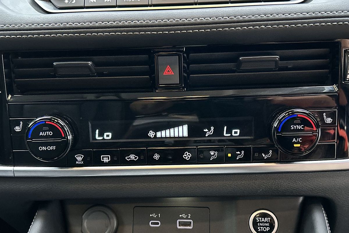 2023 Nissan X-TRAIL ST-L T33