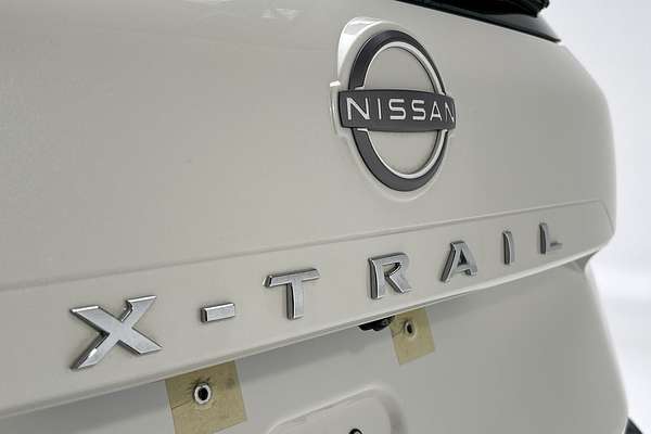 2023 Nissan X-TRAIL ST-L T33
