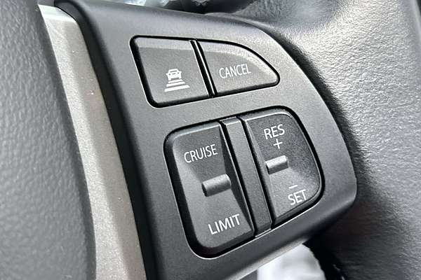 2023 Suzuki S-Cross Plus JYB