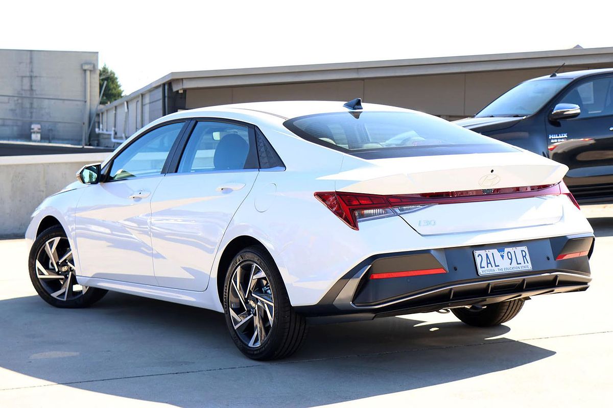 2024 Hyundai i30 Elite CN7.V2
