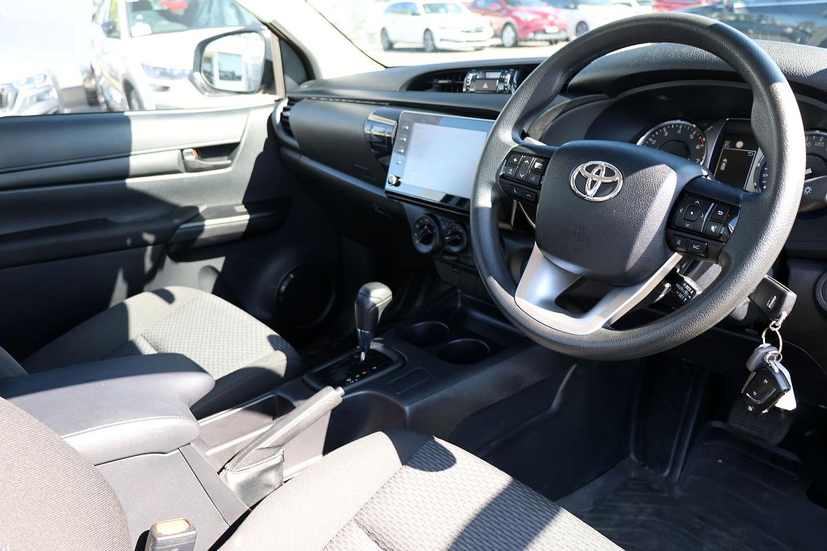 2020 Toyota Hilux Workmate TGN121R Rear Wheel Drive