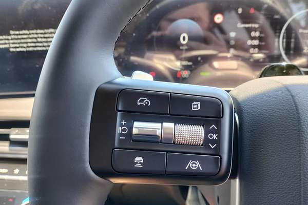 2025 Hyundai Santa Fe Hybrid Elite MX5.V1