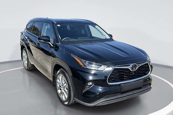 2022 Toyota Kluger Grande GSU75R