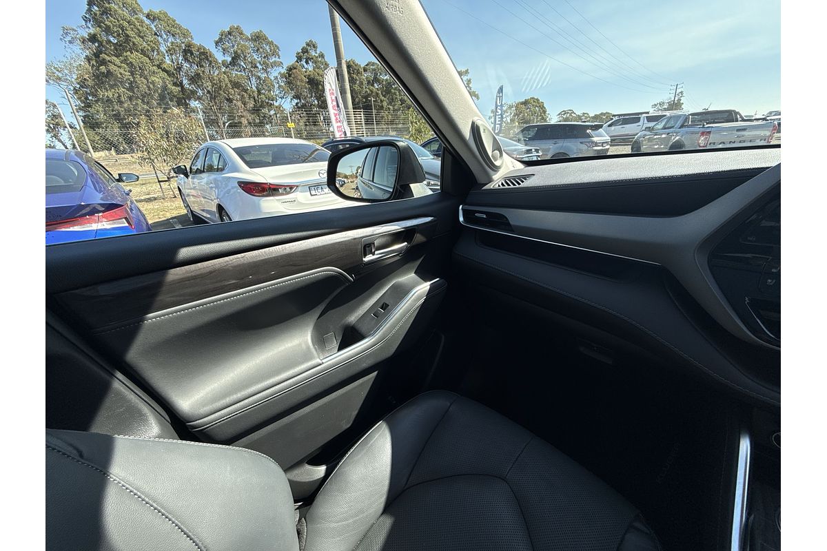 2022 Toyota Kluger Grande GSU75R