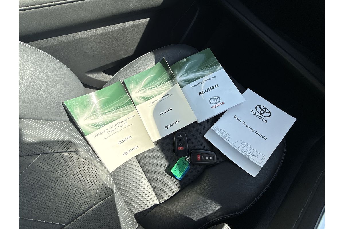2022 Toyota Kluger Grande GSU75R
