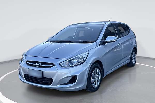 2016 Hyundai Accent Active RB3