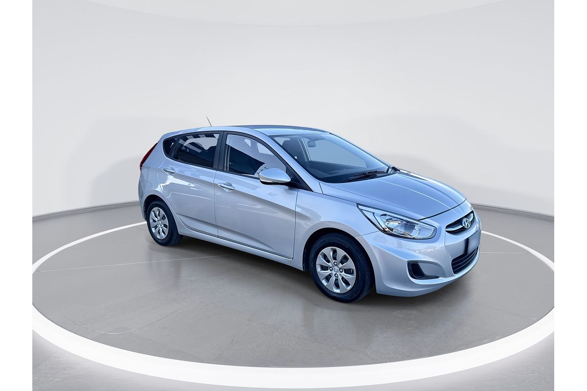 2016 Hyundai Accent Active RB3