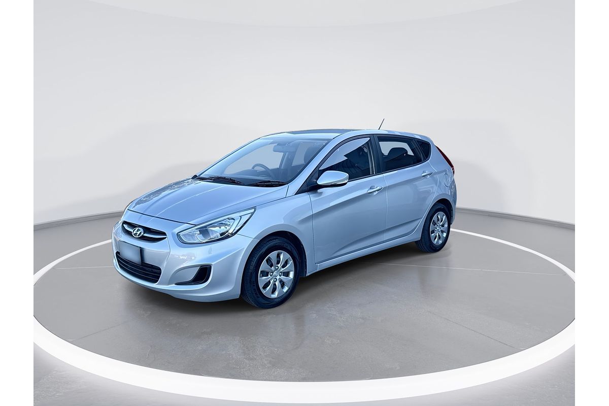 2016 Hyundai Accent Active RB3
