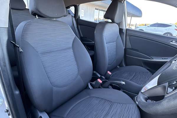 2016 Hyundai Accent Active RB3