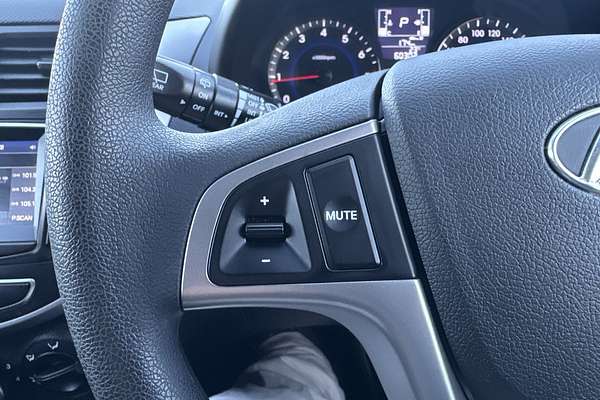 2016 Hyundai Accent Active RB3
