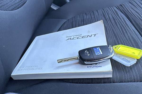 2016 Hyundai Accent Active RB3
