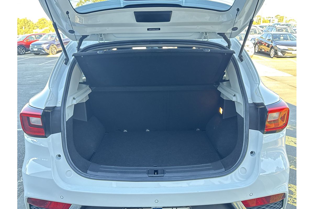 2019 MG ZS Essence AZS1