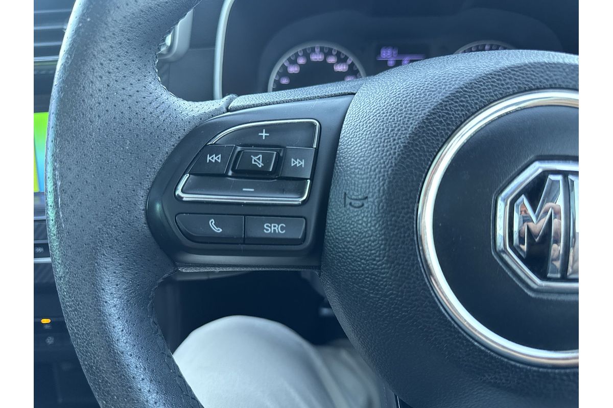 2019 MG ZS Essence AZS1