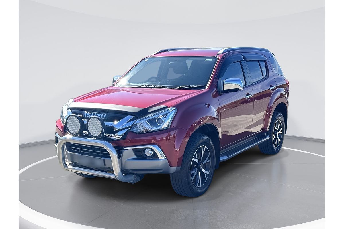 2020 Isuzu MU-X LS-T