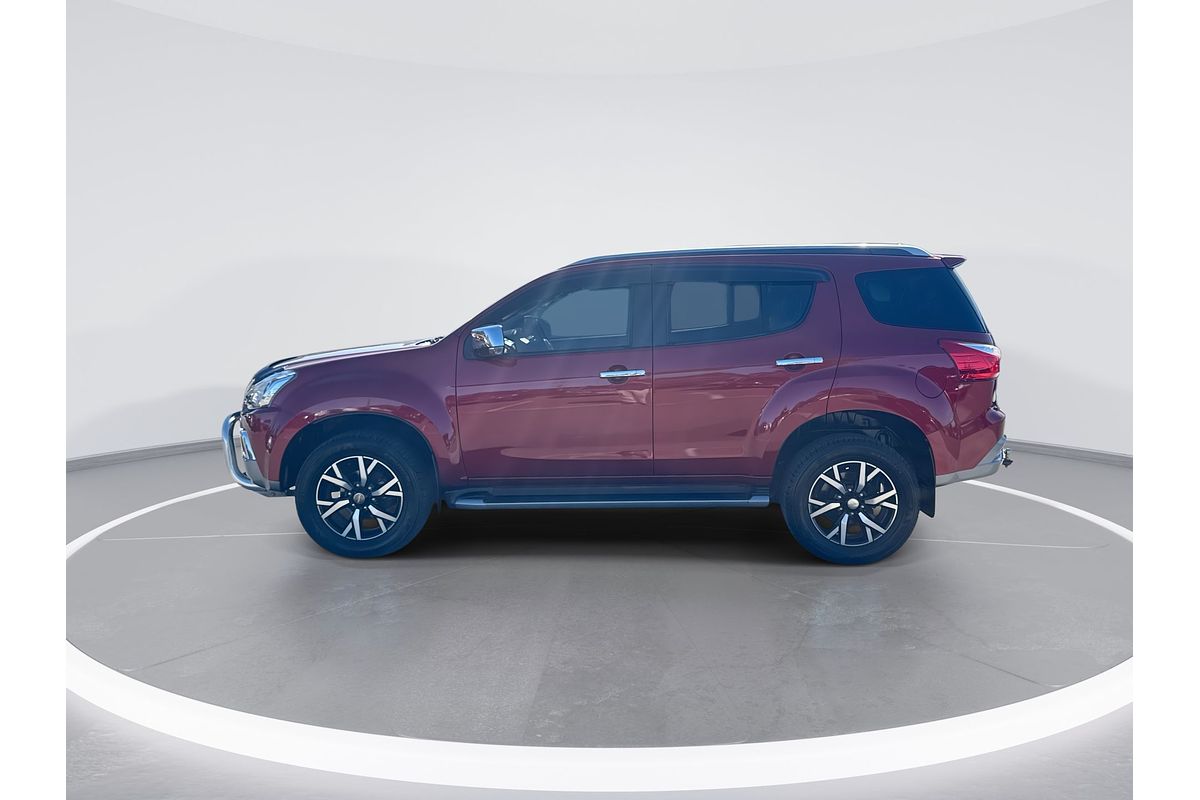 2020 Isuzu MU-X LS-T