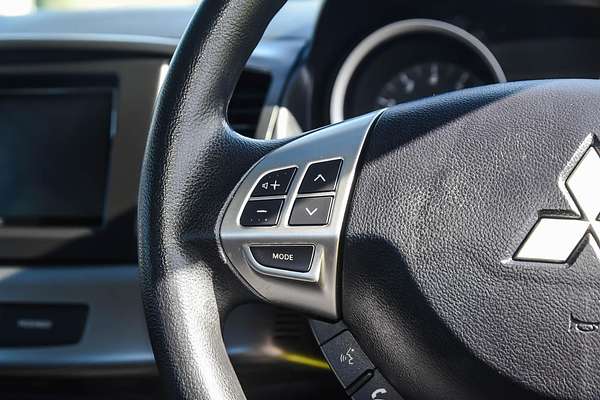 2013 Mitsubishi Lancer ES CJ