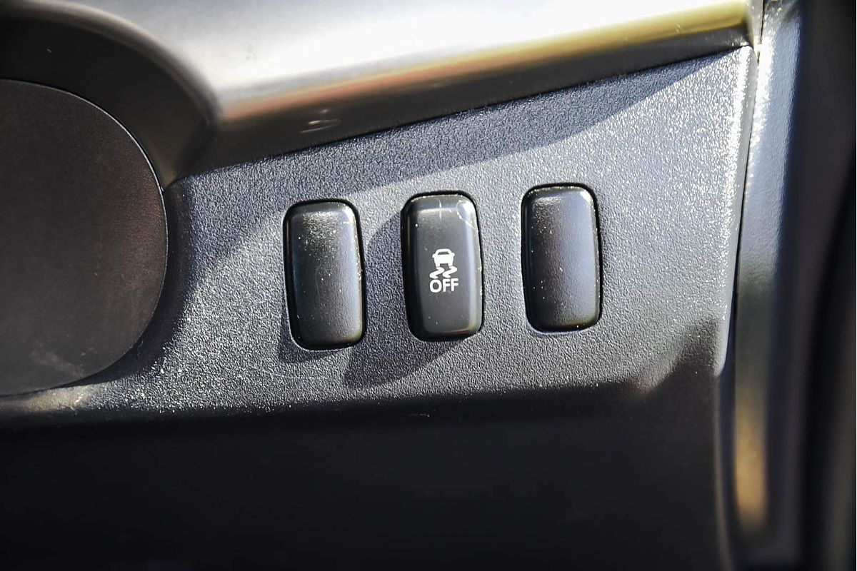 2013 Mitsubishi Lancer ES CJ