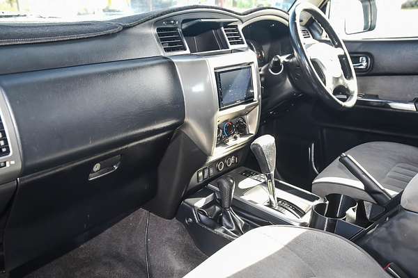 2015 Nissan Patrol ST Y61