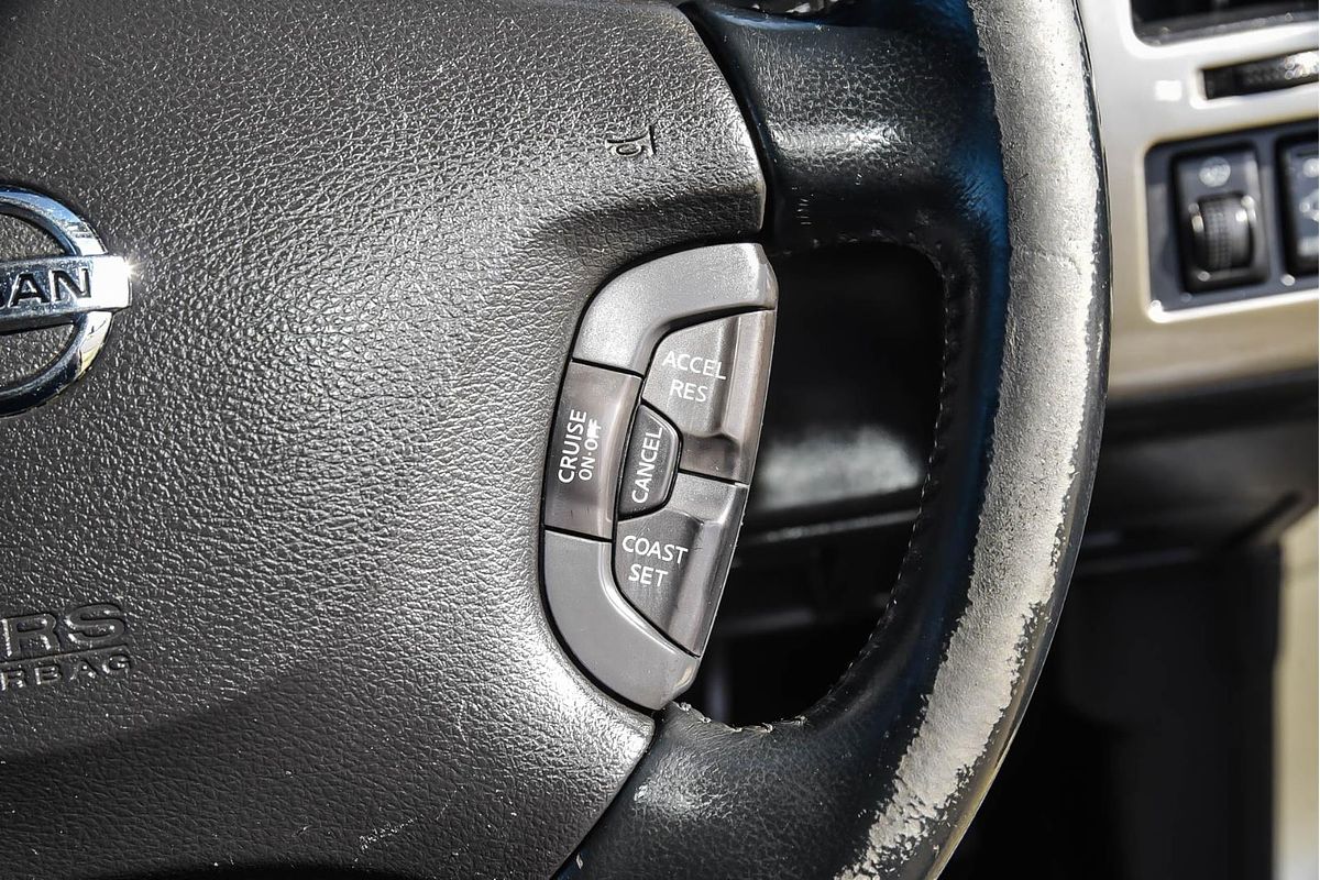 2015 Nissan Patrol ST Y61