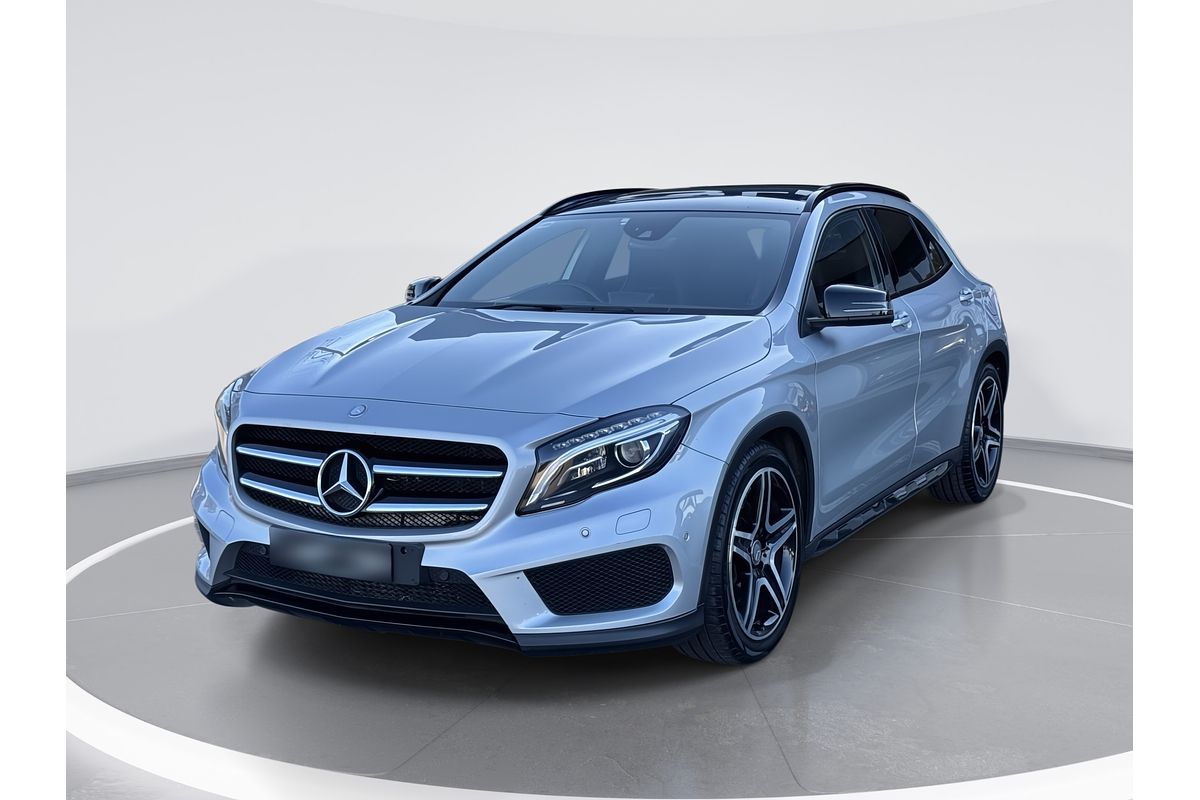 2015 Mercedes-Benz GLA-Class GLA250 X156