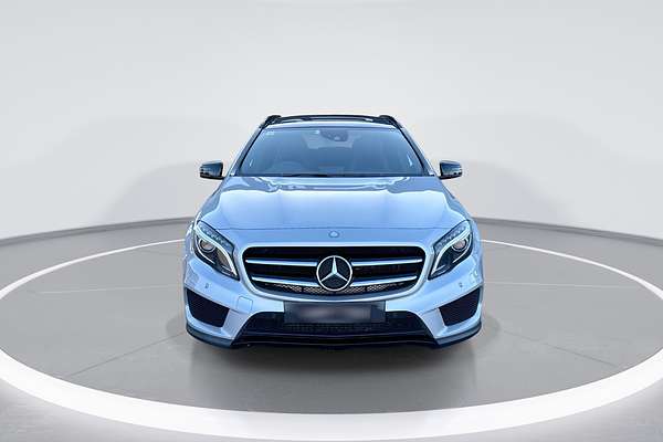 2015 Mercedes-Benz GLA-Class GLA250 X156