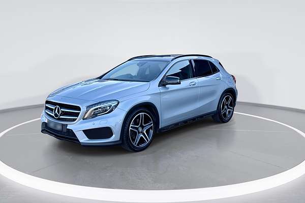 2015 Mercedes-Benz GLA-Class GLA250 X156