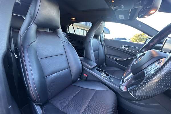 2015 Mercedes-Benz GLA-Class GLA250 X156