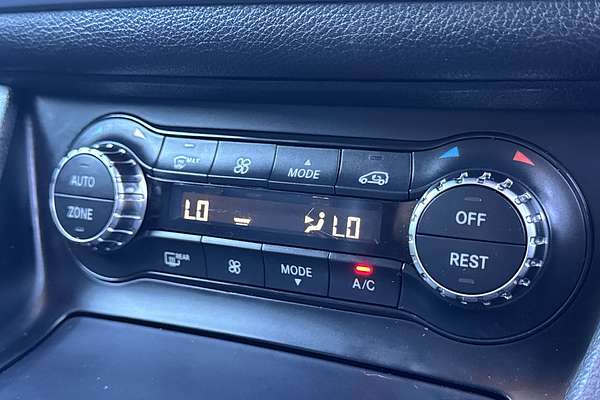 2015 Mercedes-Benz GLA-Class GLA250 X156