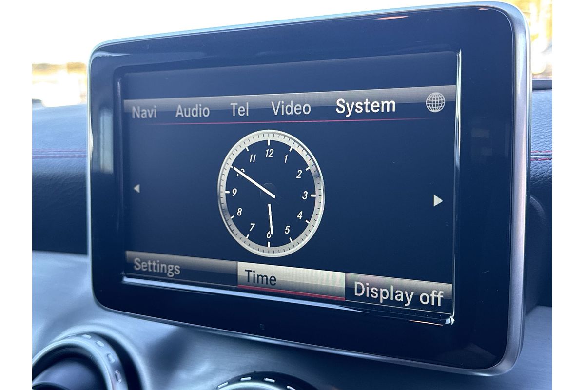 2015 Mercedes-Benz GLA-Class GLA250 X156