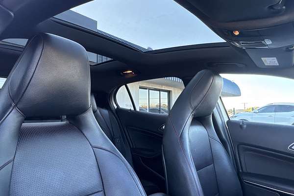 2015 Mercedes-Benz GLA-Class GLA250 X156