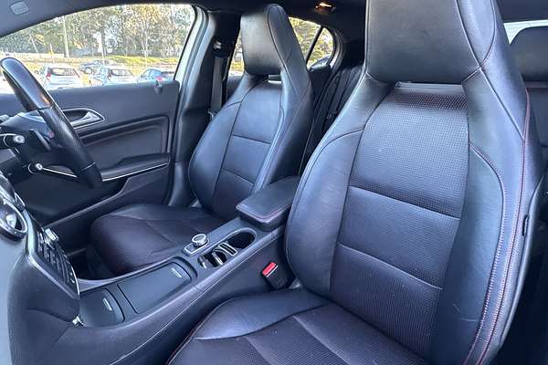 2015 Mercedes-Benz GLA-Class GLA250 X156