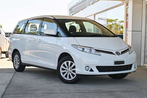 2017 Toyota Tarago GLi ACR50R