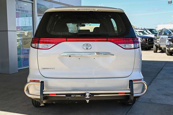 2017 Toyota Tarago GLi ACR50R