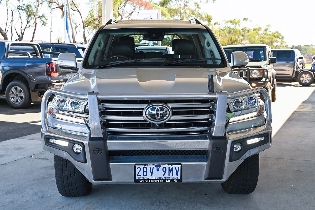 2016 Toyota Landcruiser Sahara VDJ200R