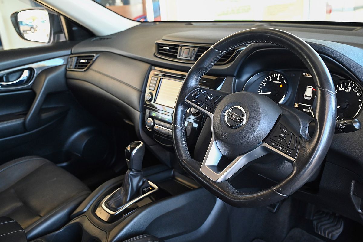 2017 Nissan X-TRAIL ST-L T32 Series II