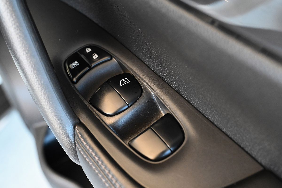 2017 Nissan X-TRAIL ST-L T32 Series II