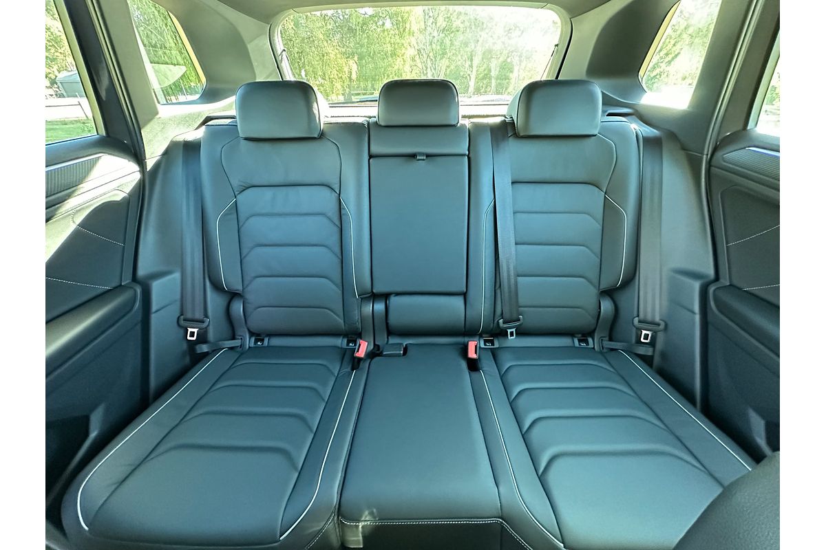 2024 Volkswagen Tiguan 162TSI R-Line 5N