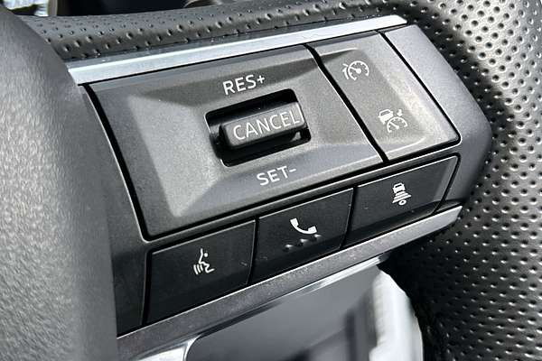 2023 Mitsubishi Outlander LS ZM