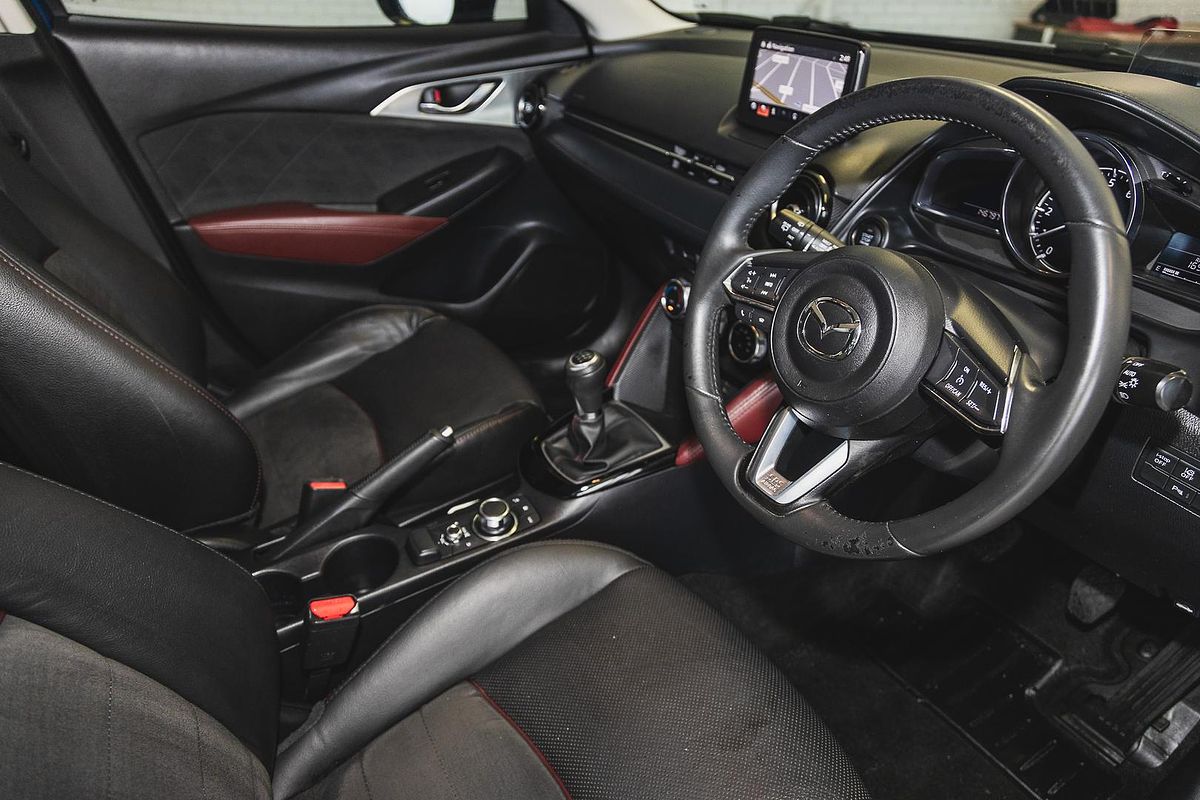 2018 Mazda CX-3 Akari DK