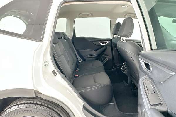 2023 Subaru Forester 2.5i S5