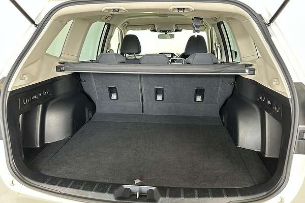 2023 Subaru Forester 2.5i S5