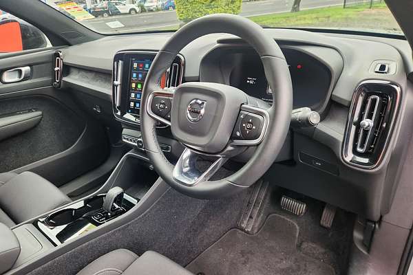 2023 Volvo XC40 Recharge Pure Electric