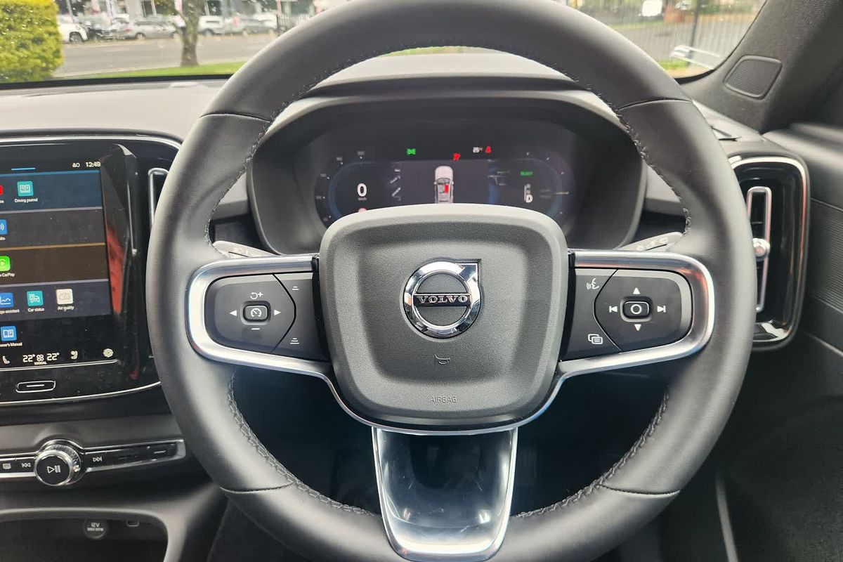 2023 Volvo XC40 Recharge Pure Electric