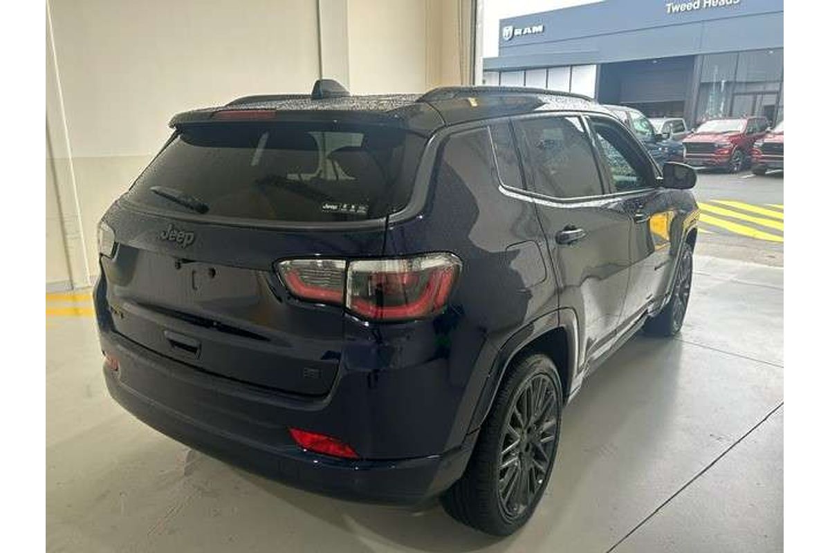 2023 Jeep Compass S-Limited M6
