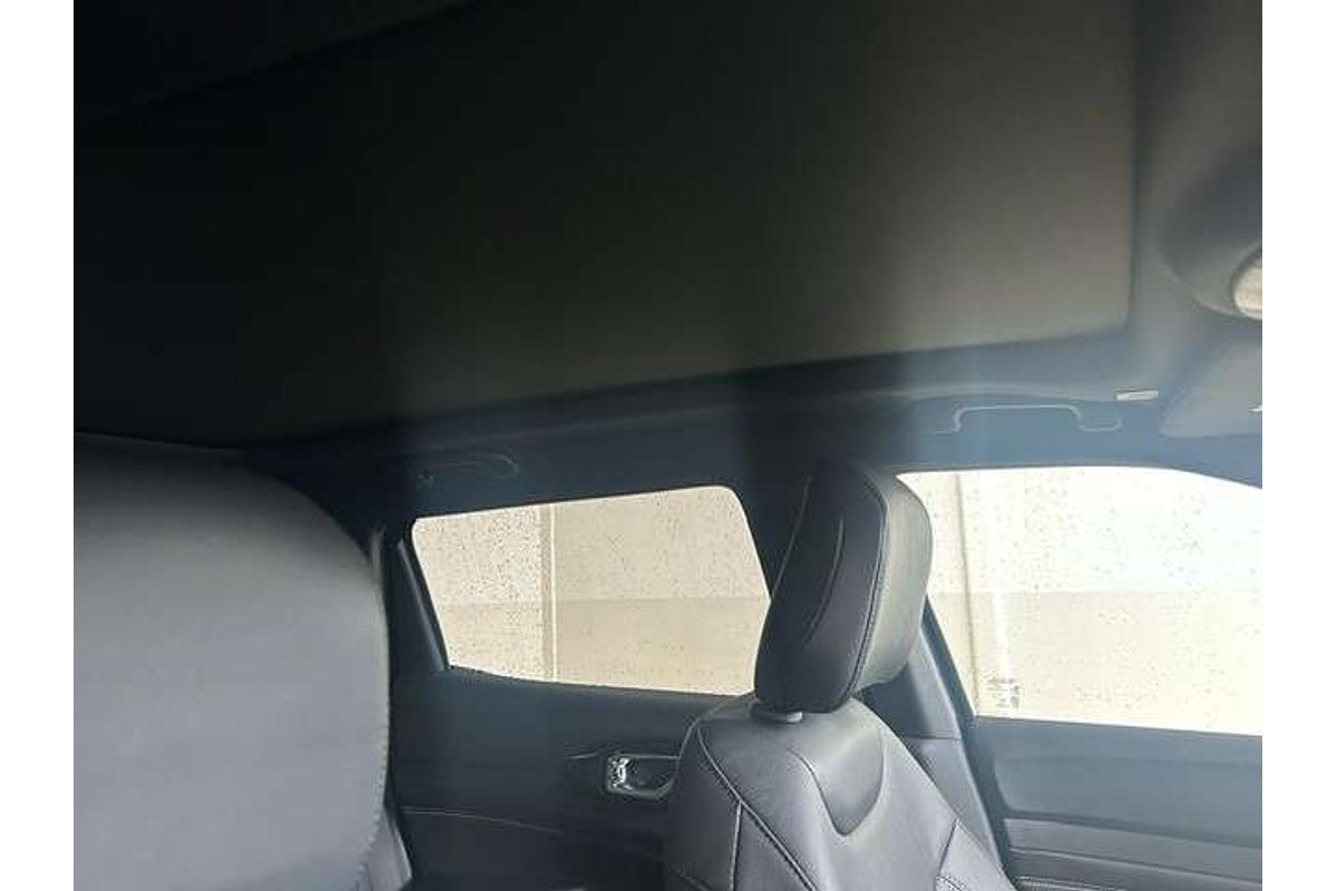 2023 Jeep Compass S-Limited M6