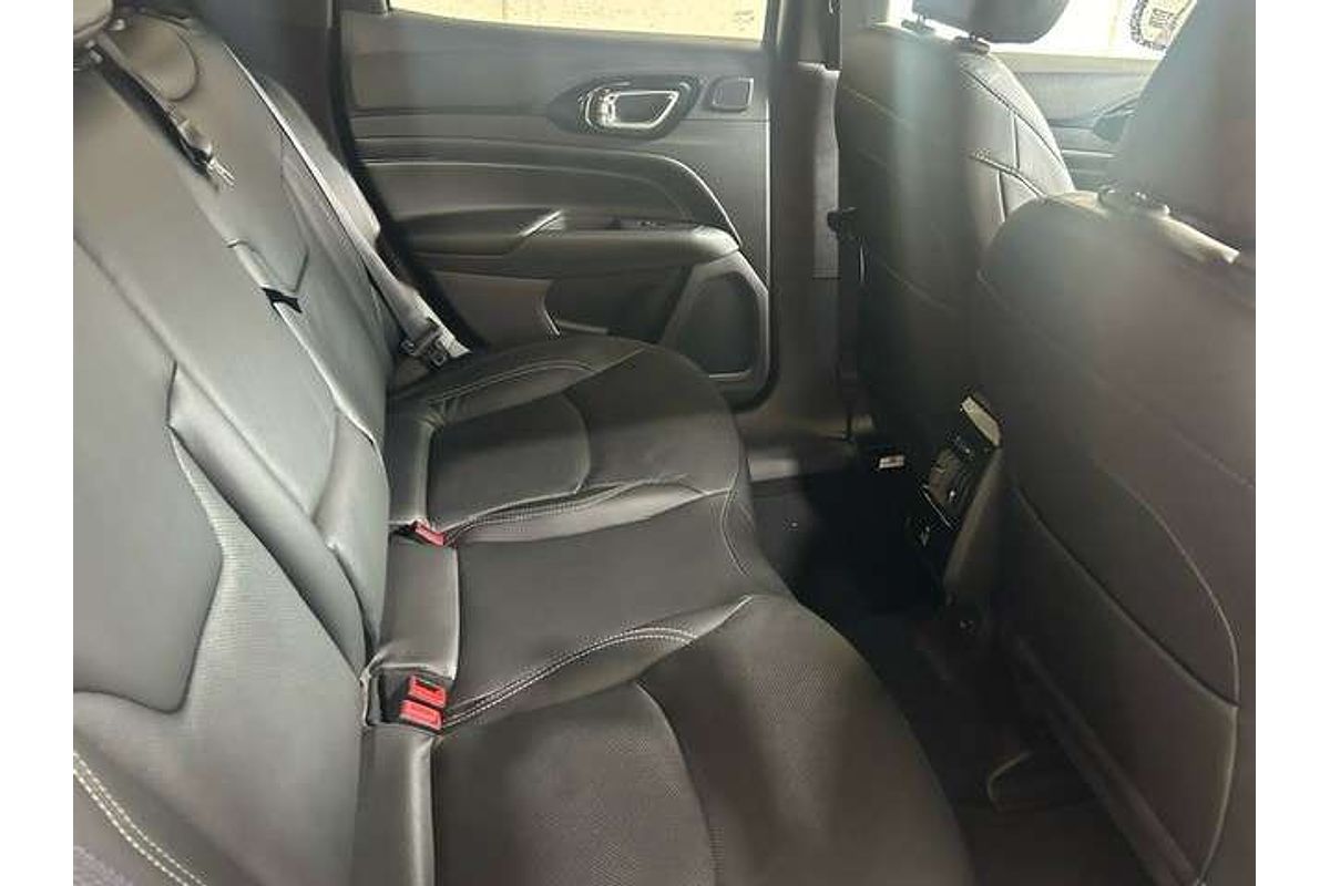 2023 Jeep Compass S-Limited M6