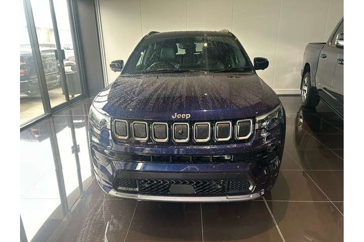 2023 Jeep Compass S-Limited M6